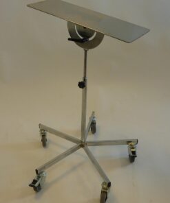 Armbord m. 5 hjul. Højdejusterbar